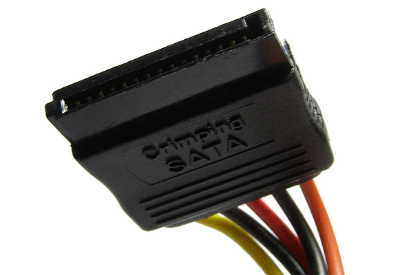 SATA power connector